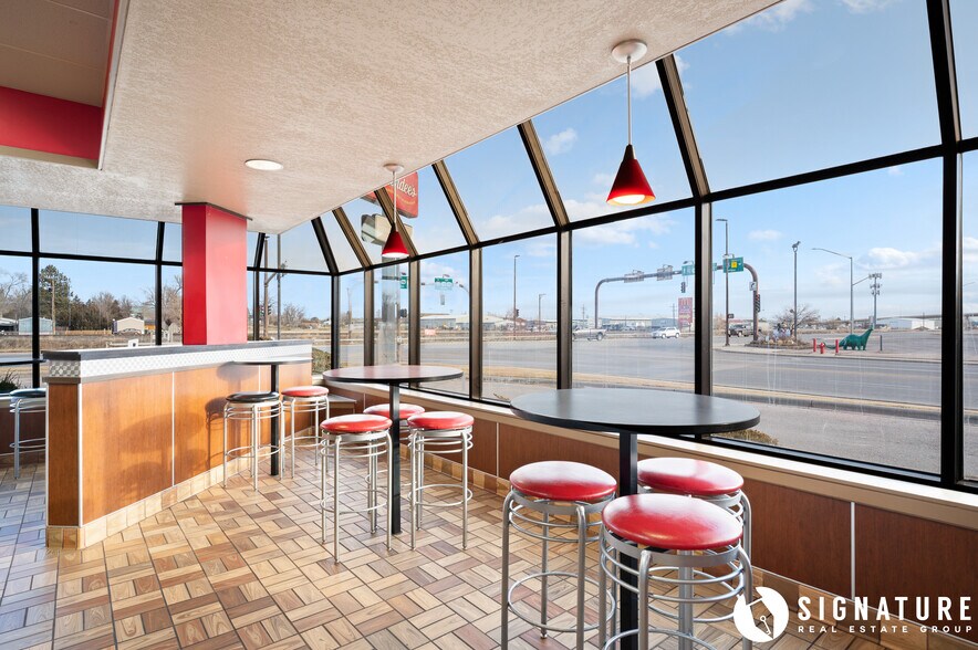 More Photos Of 207 S Miller Ave, Gillette Fast Food For Sale