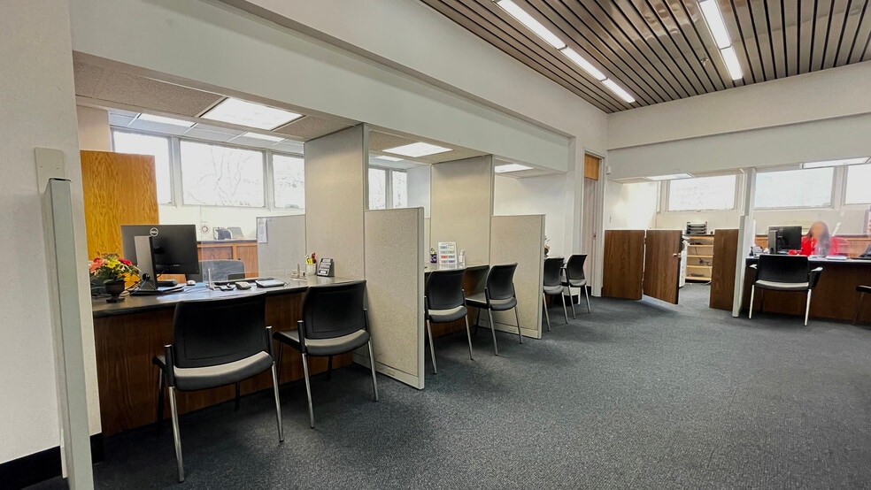 More Photos Of 446-450 Union Blvd, Allentown Medical For Lease