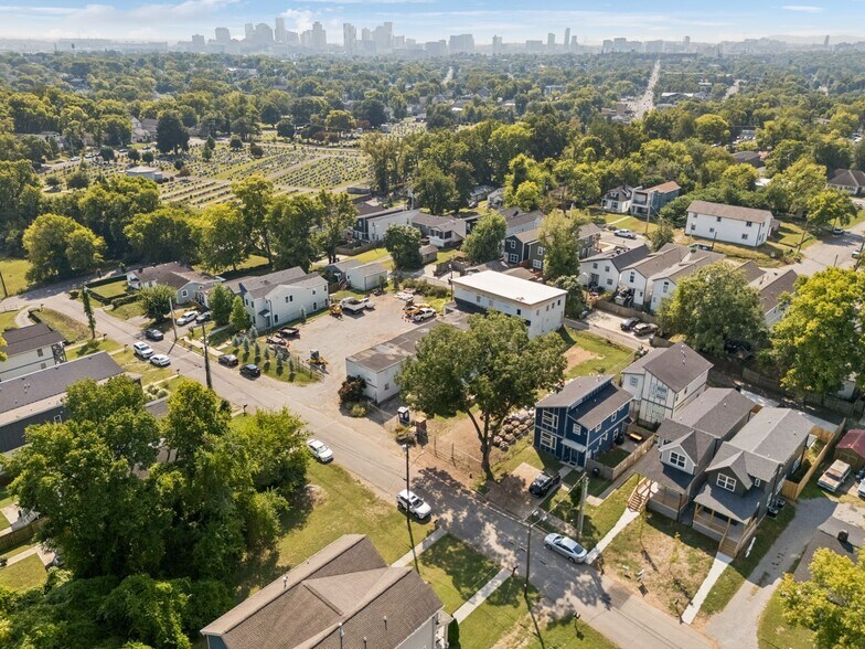 More Photos Of 1715 Pecan St, Nashville Warehouse For Sale