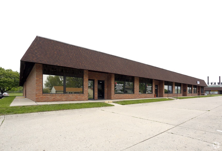 More Photos Of 2469-2500 Glick St, Lafayette Unknown For Lease