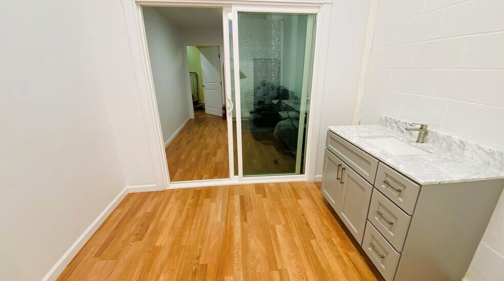 More Photos Of 44848-44850 S Grimmer Blvd, Fremont Manufacturing For Lease