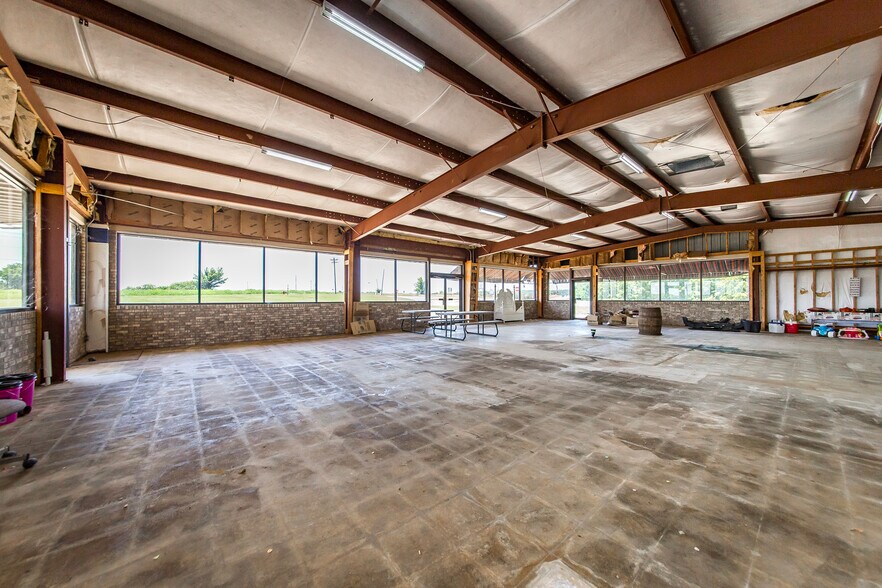 More Photos Of 140 E Reynolds Rd, Arkadelphia Convenience Store For Sale