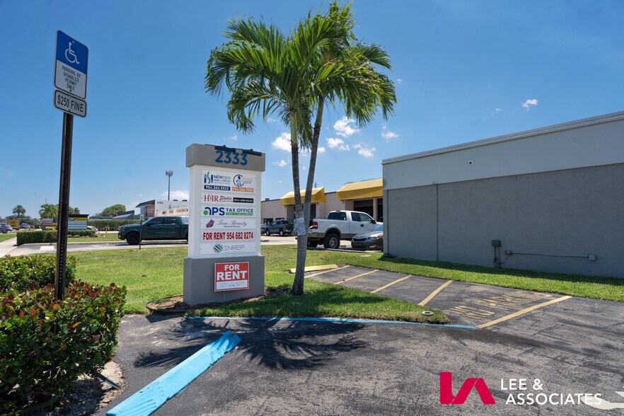 More Photos Of 2333 N State Road 7, Margate Medical For Lease