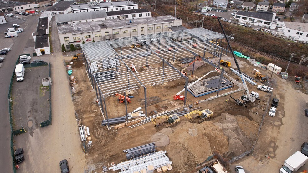 More Photos Of 375 Fairfield Ave, Stamford Manufacturing For Lease