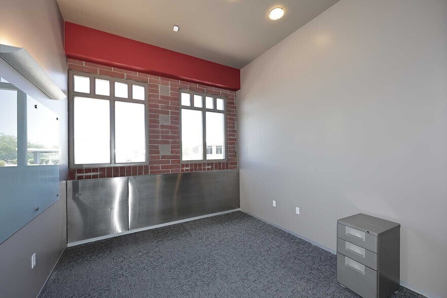More Photos Of 2812 N Norwalk, Mesa Office For Sale