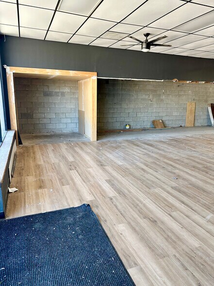 More Photos Of 4210-4228 Fm-517, Dickinson Unknown For Lease