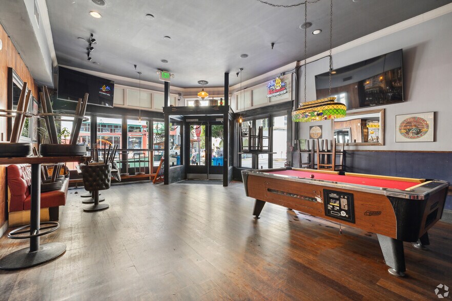More Photos Of 1234 Grant Ave, San Francisco Restaurant For Sale