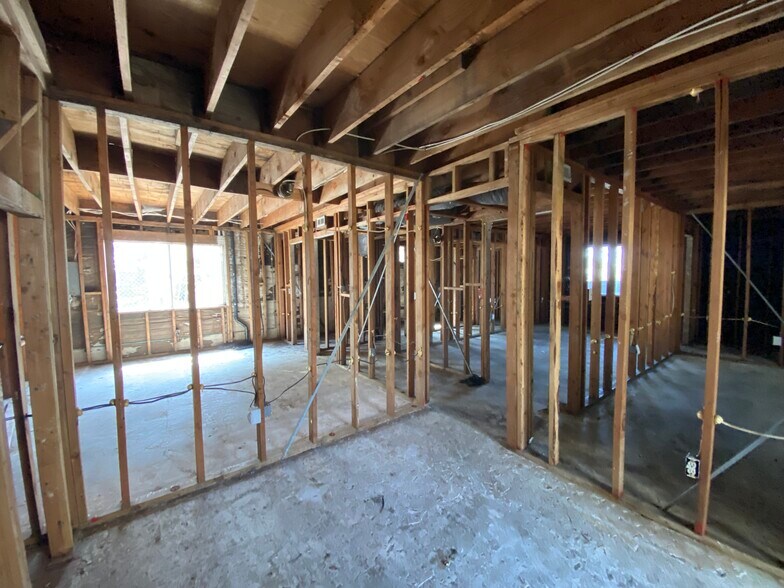 More Photos Of 158 E Sacramento St, Altadena Multifamily For Sale