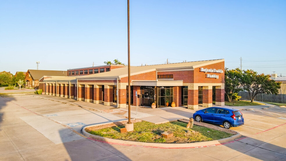 More Photos Of 1444 N Central Expy, McKinney Office For Sale