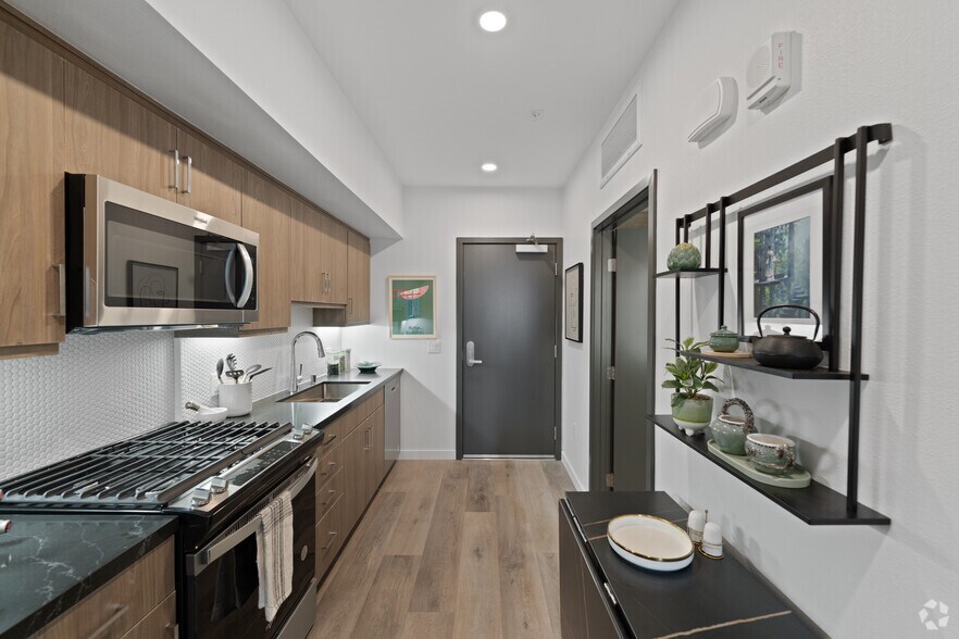 More Photos Of 1800 Beverly Blvd, Los Angeles Apartments For Lease