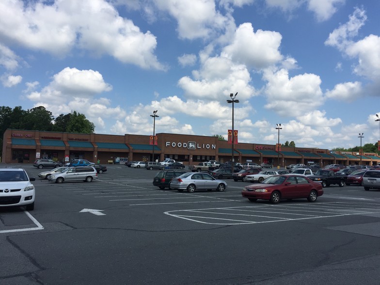 More Photos Of 5353-5457 Gumtree Rd, Winston-Salem Unknown For Lease