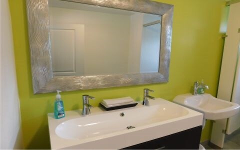More Photos Of 71 20th St S, Battle Creek Office For Sale