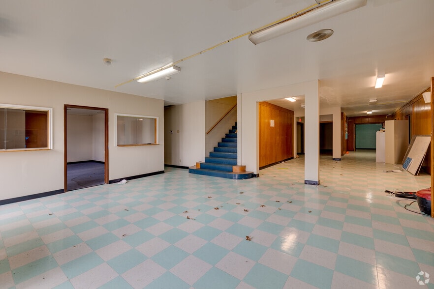 More Photos Of 280 S Memorial Dr, Tulsa Schools For Sale