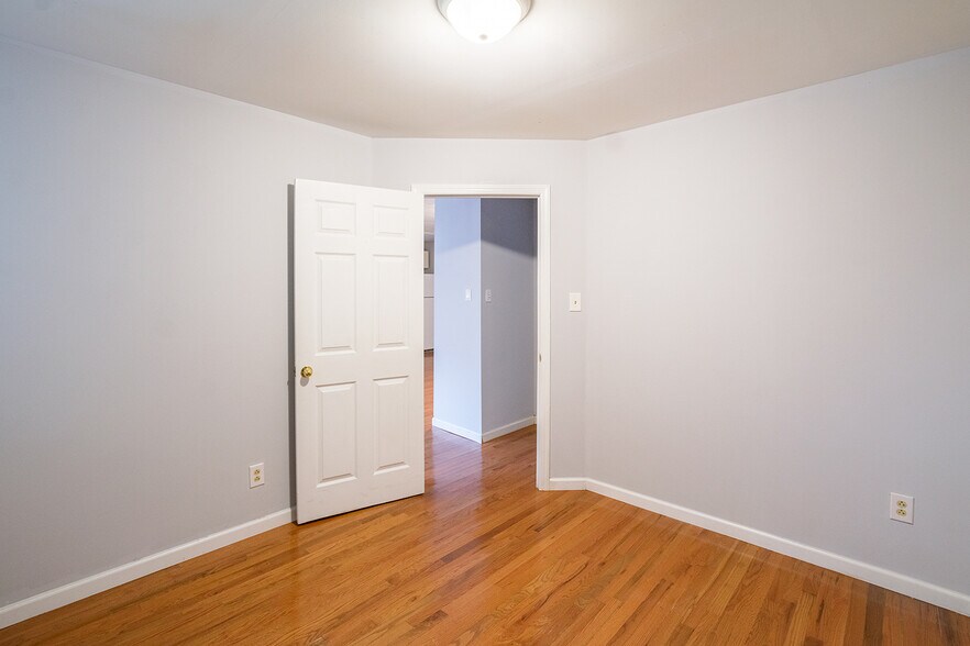 More Photos Of 2115 N 63rd St, Philadelphia Apartments For Sale