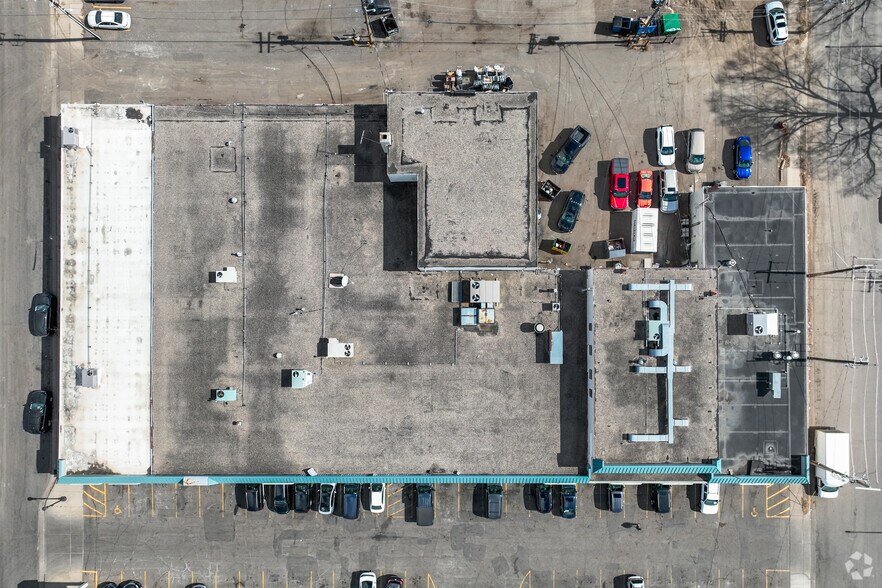 More Photos Of 1546 White Bear Ave N, Saint Paul General Retail For Sale