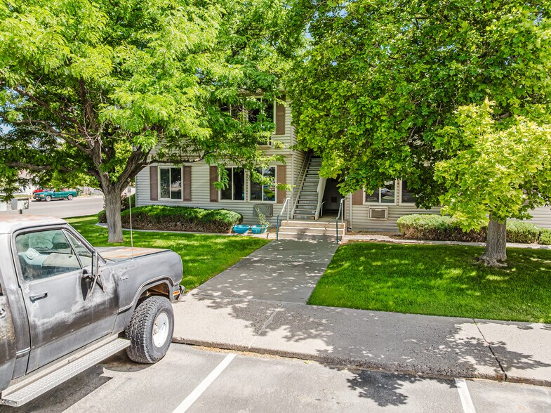 More Photos Of 720 Broyles Ranch Rd, Battle Mountain Apartments For Sale