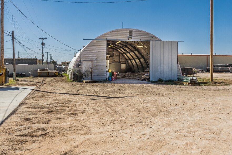 More Photos Of 6636 Canyon Dr, Amarillo Warehouse For Sale