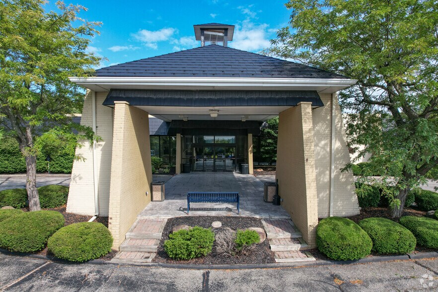 More Photos Of 3377 New Castle Rd, West Middlesex Hotel For Sale