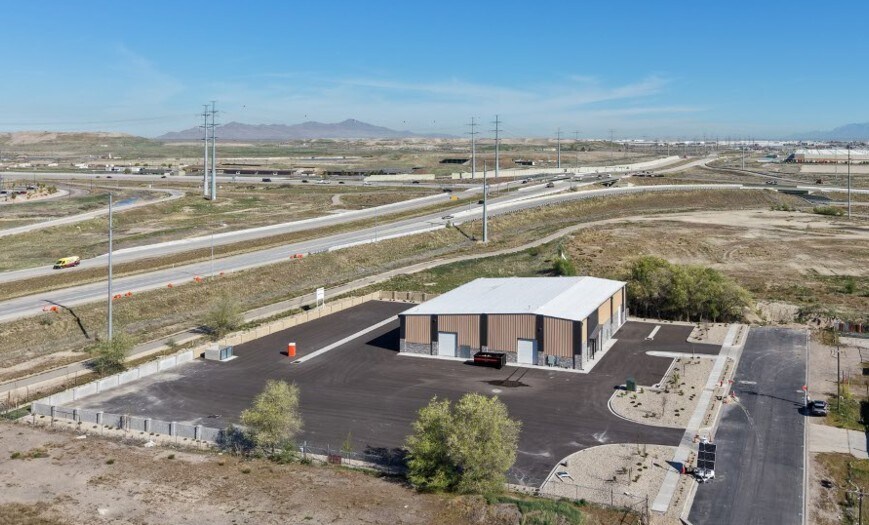 More Photos Of 2256 S 5700 W, West Valley City Warehouse For Lease