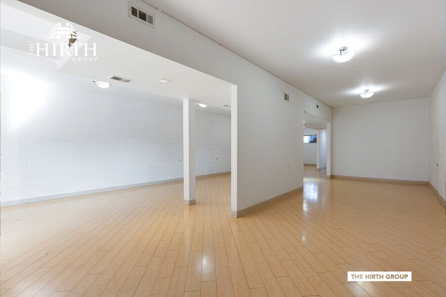 More Photos Of 2319 W Magnolia Blvd, Burbank Office Residential For Sale