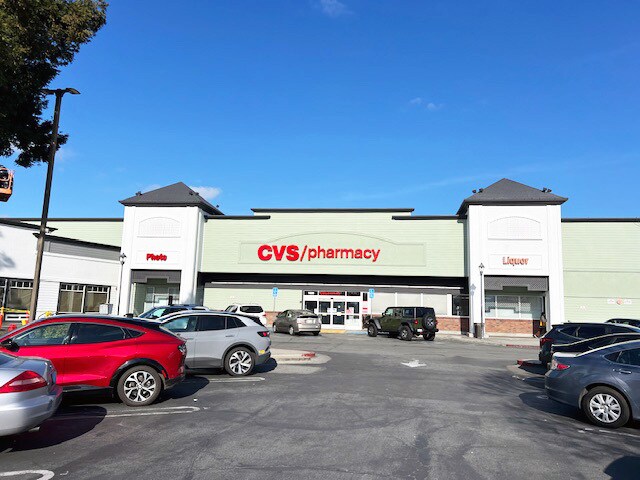Primary Photo Of 1001-1111 El Camino Real, Redwood City Unknown For Lease
