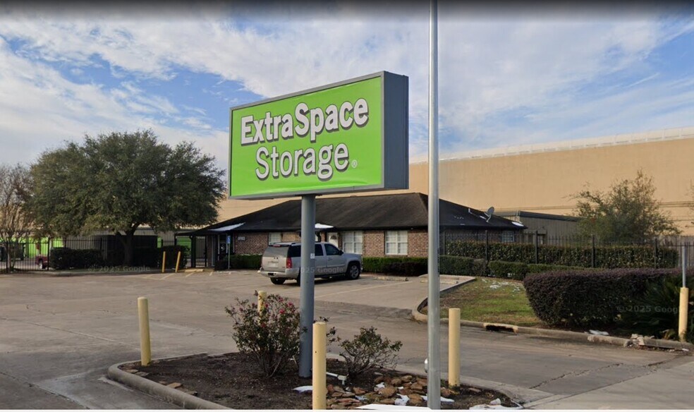 Primary Photo Of 12455 Westpark Dr, Houston Self Storage For Lease