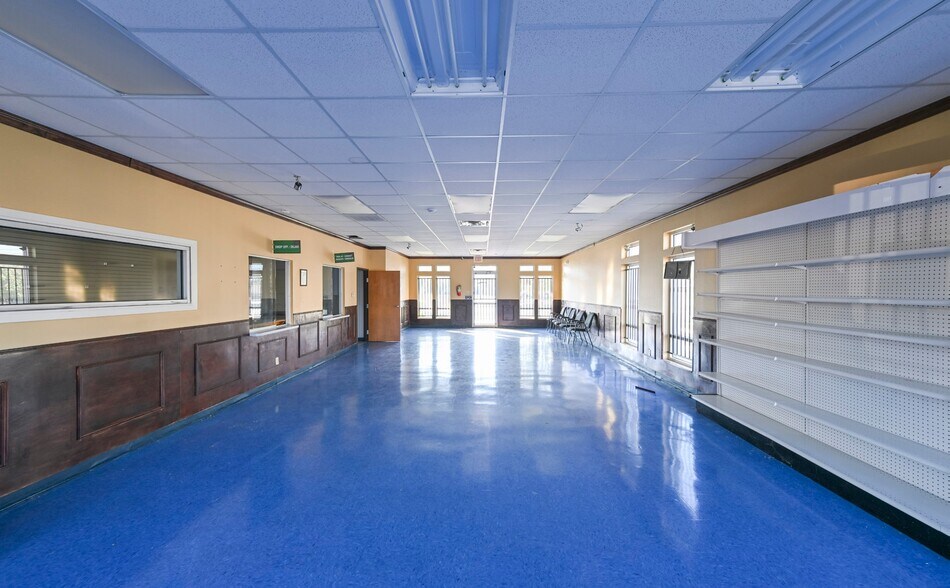 More Photos Of 820 N Zang Blvd, Dallas Medical For Sale