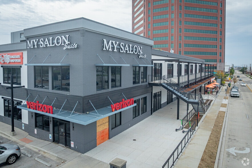 More Photos Of 3301 Boston St, Baltimore Storefront Retail Office For Lease