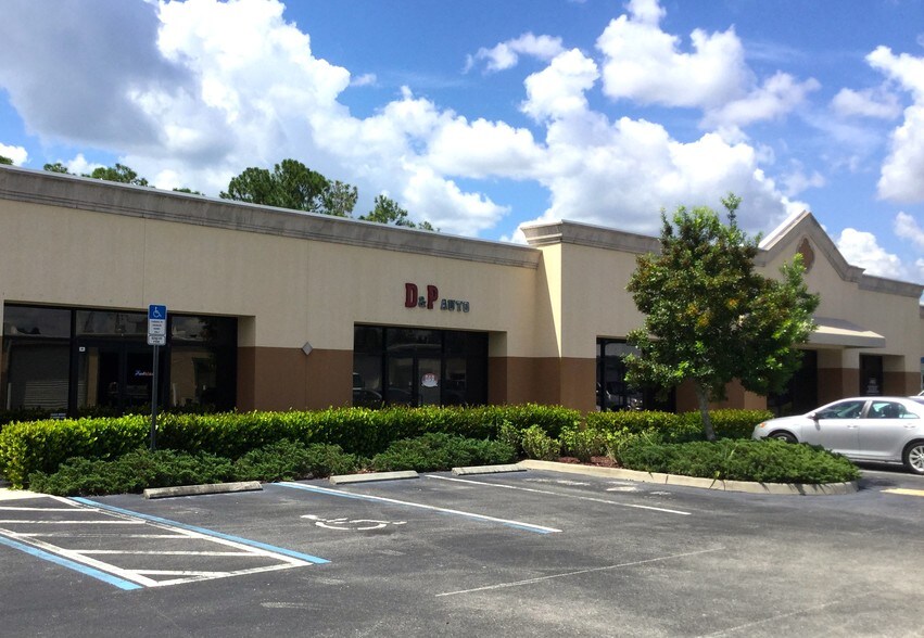 More Photos Of 28360 Old US Highway 41, Bonita Springs Showroom For Lease