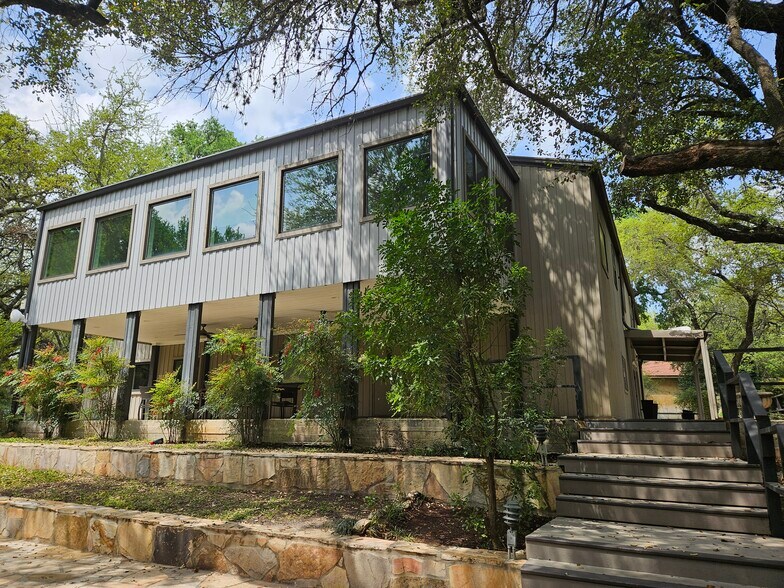 More Photos Of 13405-13411 George Rd, San Antonio Medical For Lease