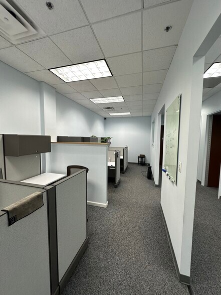 More Photos Of 4229 Lafayette Center Dr, Chantilly Office For Sale