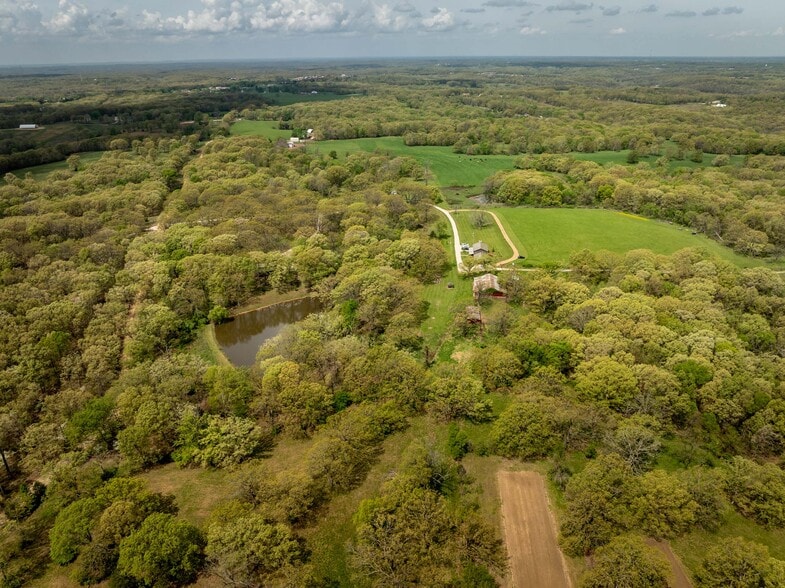 More Photos Of 129 Vaughan Rd, Eldon Lodge Meeting Hall For Sale