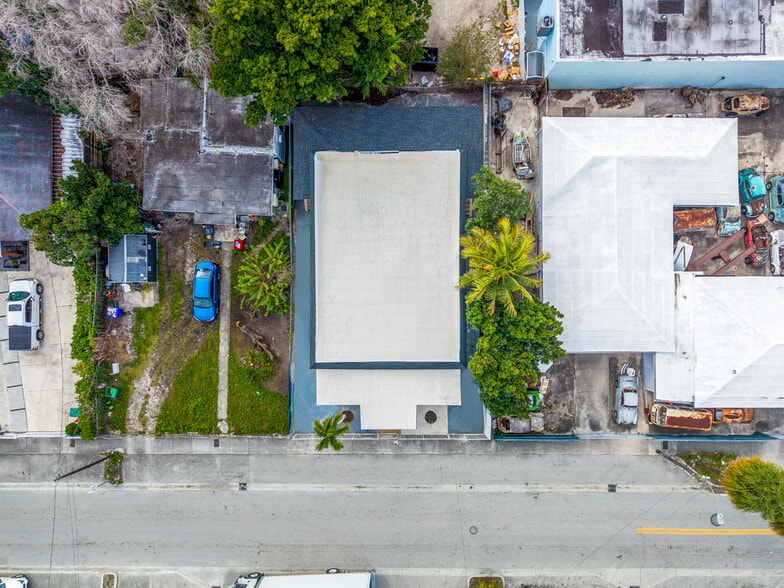 More Photos Of 1648 NW 33rd St, Miami Apartments For Sale