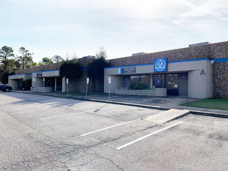 More Photos Of 4275 Winchester Rd, Memphis Light Distribution For Lease