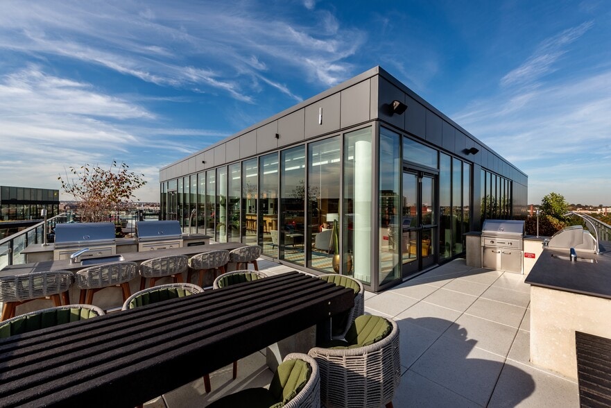 More Photos Of 300 Neal Pl NE, Washington Apartments For Lease