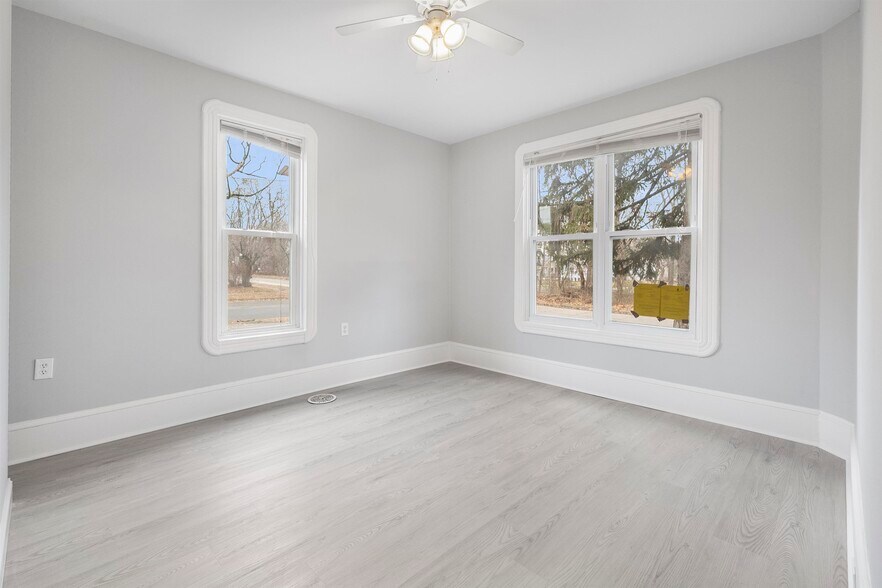 More Photos Of 7504 Zimmerman Ave, Pennsauken Apartments For Sale