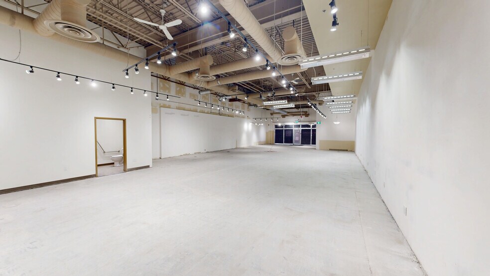 More Photos Of 8888 NW Country Hills Blvd, Calgary Unknown For Lease