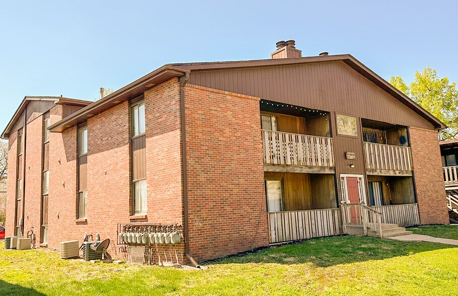 More Photos Of 4927 Walker Ave, Lincoln Apartments For Sale