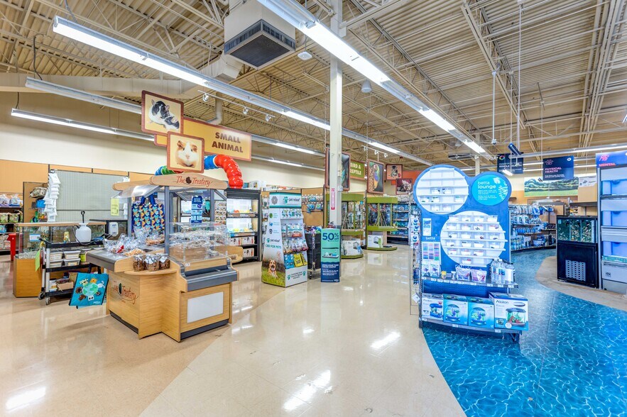 More Photos Of 1725 Twin Creek Ln, Walla Walla Freestanding For Lease