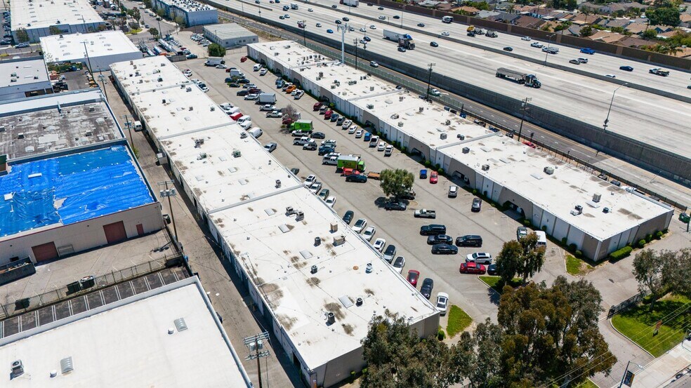 More Photos Of 12970 Branford St, Arleta Warehouse For Lease