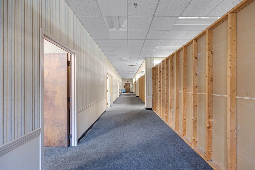 More Photos Of 116 N Church St, Jackson Office For Lease