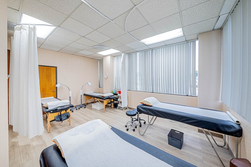 More Photos Of 980 Atlantic Ave, Long Beach Medical For Lease