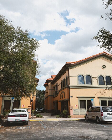 More Photos Of 1301 S International Pky, Lake Mary Medical For Lease