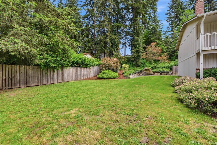 More Photos Of 12813 109th Avenue Ct E, Puyallup Multifamily For Sale