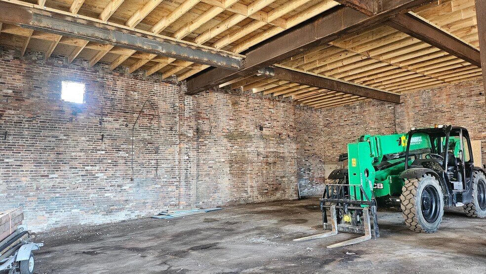 More Photos Of 408 E Eager St, Baltimore Industrial For Lease