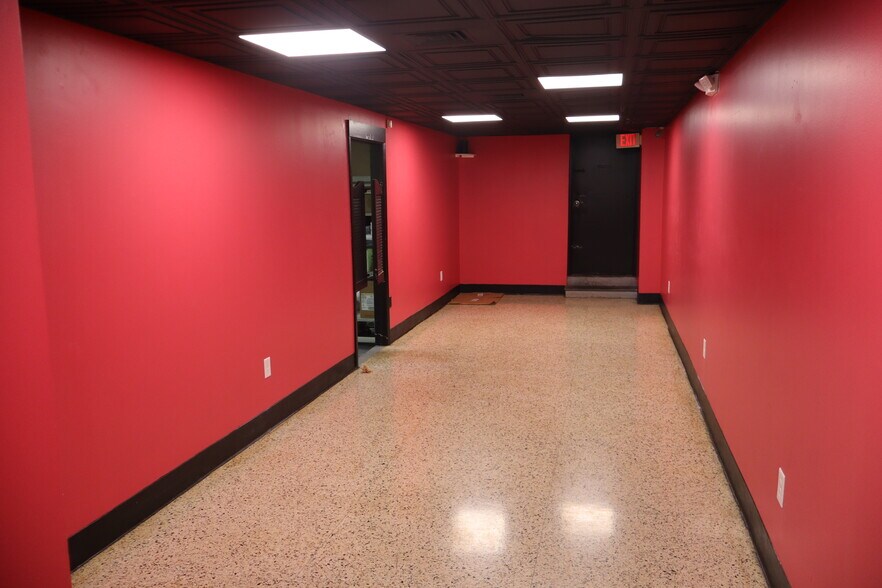 More Photos Of 207 W Third St, Winston-Salem Storefront Retail Office For Sale