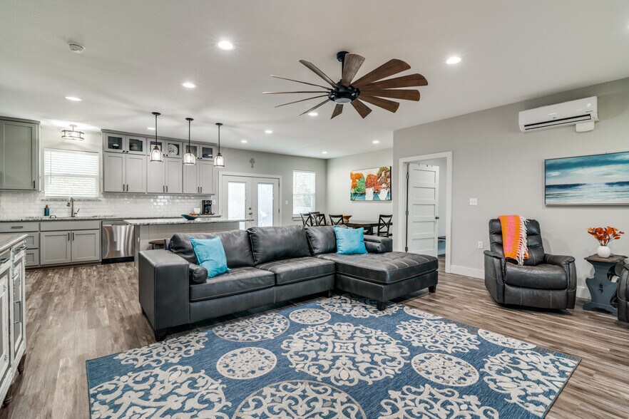 More Photos Of Richland Chambers Lake, Streetman Land For Sale