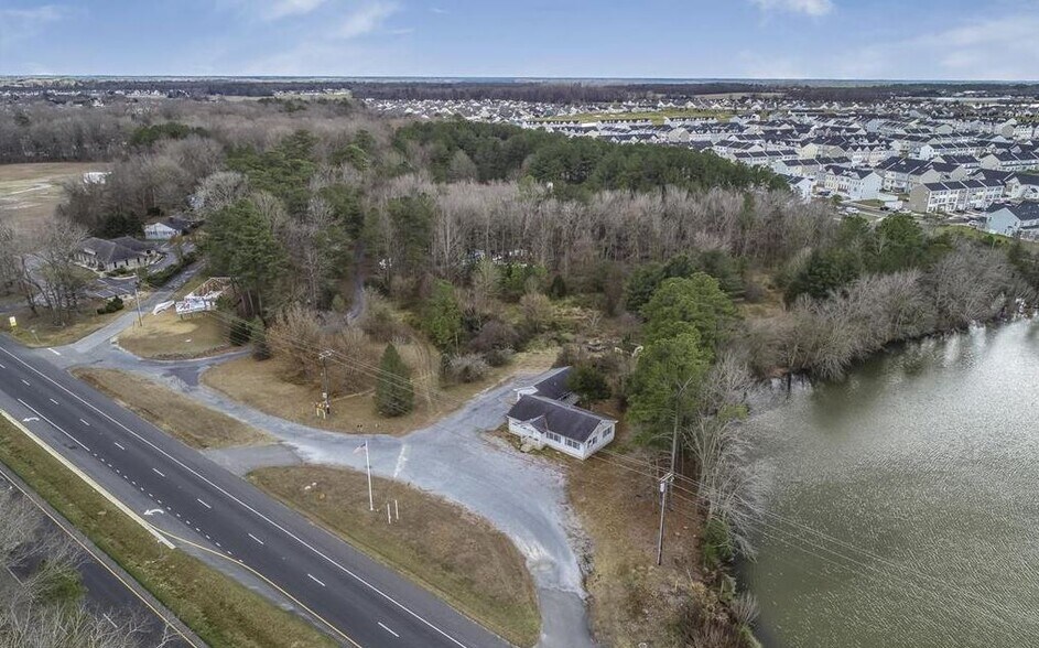 More Photos Of 28300 DuPont Blvd, Millsboro Freestanding For Sale