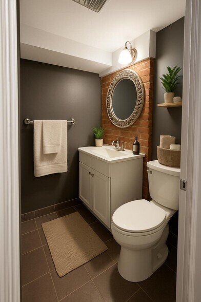 More Photos Of 947 Main St E, Hamilton Office For Sale