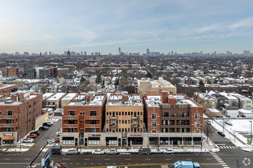 More Photos Of 3905 N Western Ave, Chicago Apartments For Sale